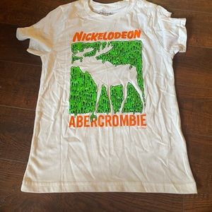 Abercrombie and kids Nickelodeon green slime white shirt size 9/10